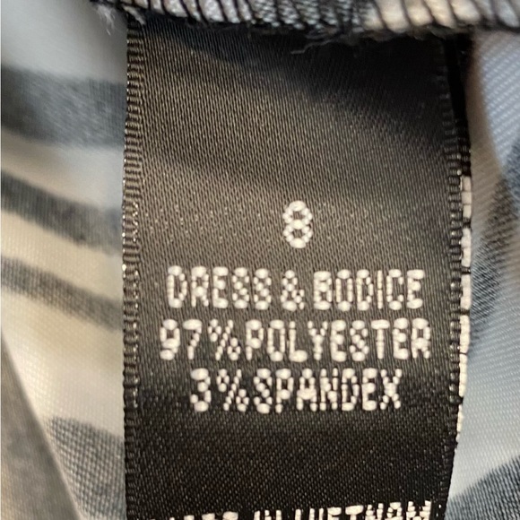 AGB black and white dress - Picture 6 of 8